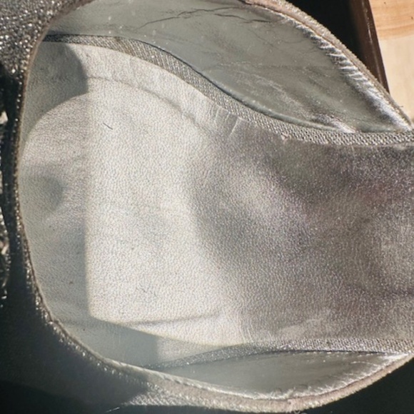 MANOLO BLAHNIK Metallic Silver Crystal Buckle CASSIADO Heel Sandals EU 41 - Picture 14 of 16